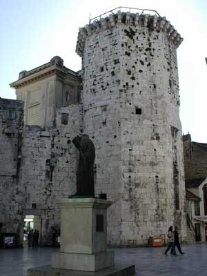 Tour médiévale