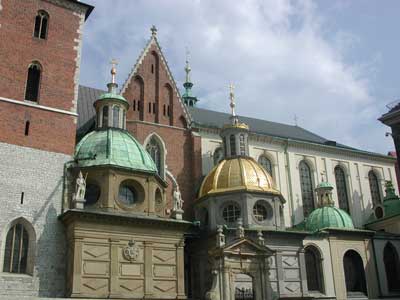 Les coupoles des chapelles des Rois de Pologne